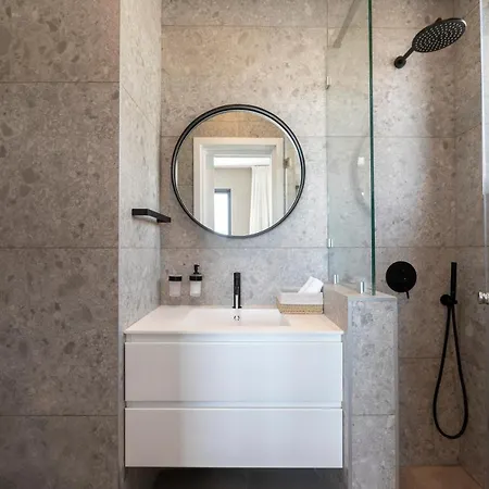 Chris Le Mare Gold Luxury