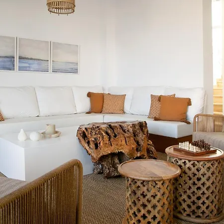 Chris Le Mare Gold Luxury Willa *