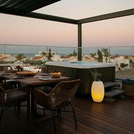 Chris Le Mare Gold Luxury