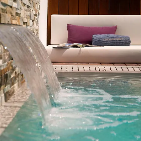 Chris Le Mare Gold Luxury