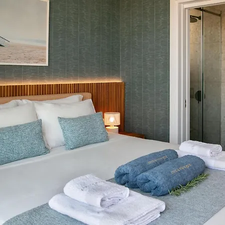 Chris Le Mare Gold Luxury Willa Protaras