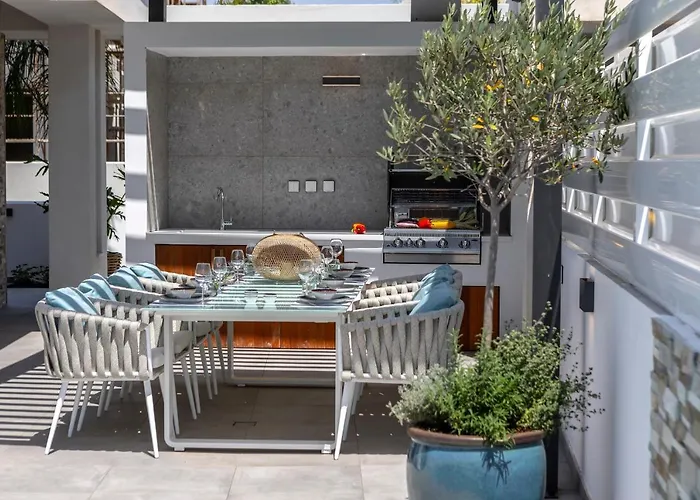 Chris Le Mare Gold Luxury