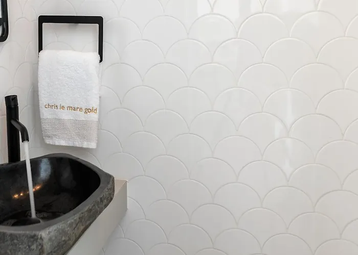 Chris Le Mare Gold Luxury *