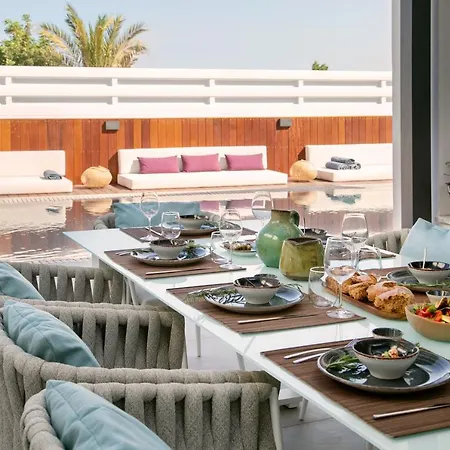 Chris Le Mare Gold Luxury