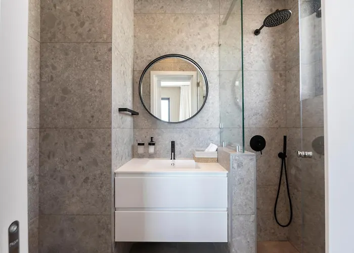 Chris Le Mare Gold Luxury